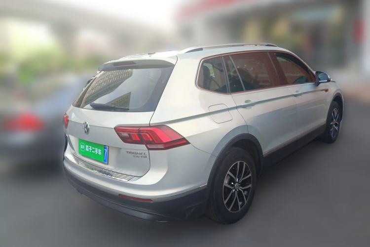 Used Volkswagen Tiguan L 2018 Facelift 330TSI Automatic Two-Wheel Drive Luxury Edition Rear Right 45 Deg