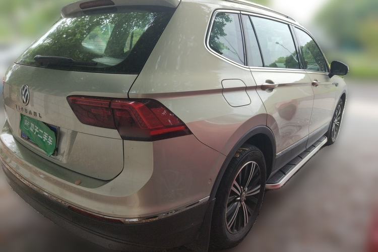 Used Volkswagen Tiguan L 2018 Revised 330TSI Automatic Two-Wheel Drive Flagship Edition Rear Right 45 Deg