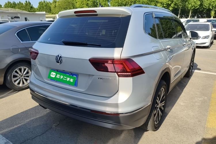 Used Volkswagen Tiguan L 2018 330TSI Automatic Two-Wheel Drive Flagship Edition Rear Right 45 Deg