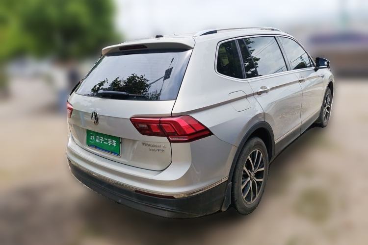 Used Volkswagen Tiguan L 2018 330TSI Automatic Two-Wheel Drive Comfort Edition Rear Right 45 Deg