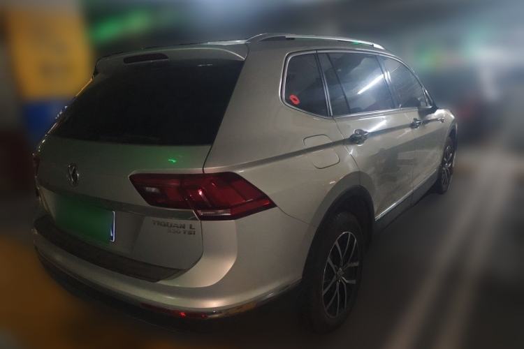 Used Volkswagen Tiguan L 2018 Facelift 330TSI Automatic Two-Wheel Drive Luxury Edition Rear Right 45 Deg