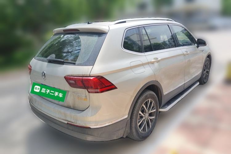 Used Volkswagen Tiguan L 2018 Facelift 330TSI Automatic Two-Wheel Drive Luxury Edition Rear Right 45 Deg