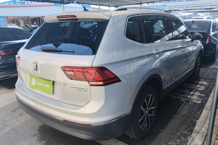 Used Volkswagen Tiguan L 2018 330TSI Automatic Two-Wheel Drive Luxury Edition Rear Right 45 Deg