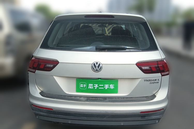 Used Volkswagen Tiguan L 2018 Facelift 330TSI Automatic Two-Wheel Drive Luxury Edition Rear