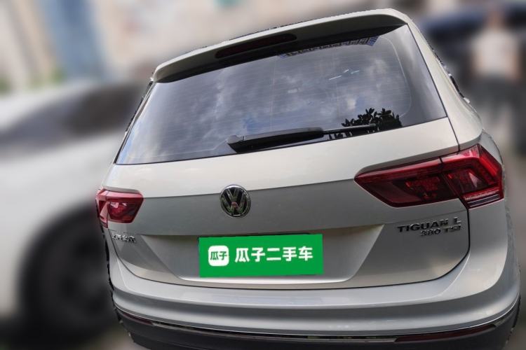 Used Volkswagen Tiguan L 2018 380TSI Automatic All-Wheel Drive Luxury Edition Rear