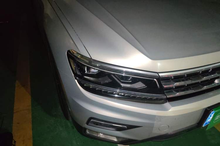 Used Volkswagen Tiguan L 2018 330TSI Automatic Two-Wheel Drive Flagship Edition Right Front Headlight