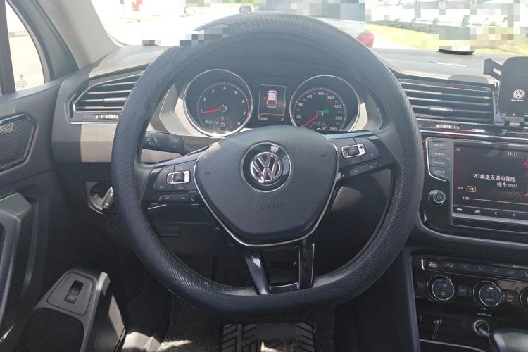 Used Volkswagen Tiguan L 2018 Revised 330TSI Automatic Two-Wheel Drive Flagship Edition Steering Wheel