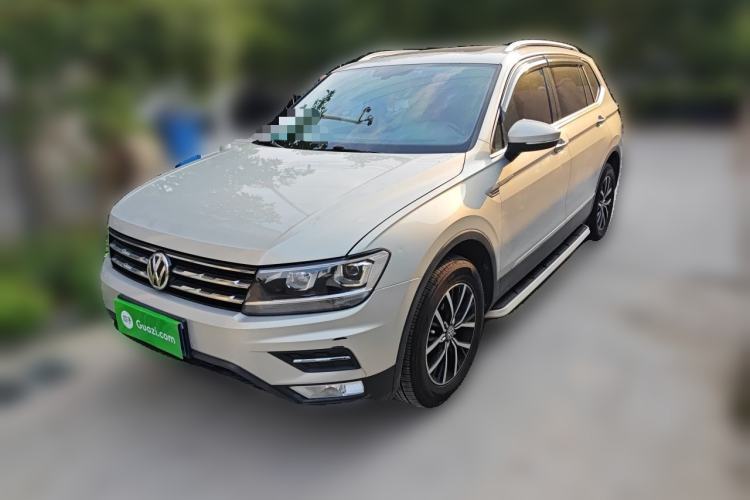 Used Volkswagen Tiguan L 2018 330TSI Automatic Two-Wheel Drive Luxury Edition Guazi used car, China used car export, Used car for sale, Used  cars, Cheapest cars for sale