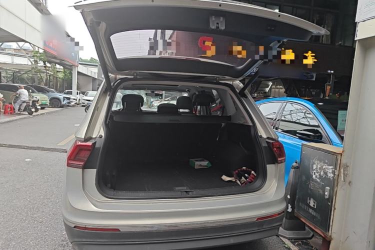 Used Volkswagen Tiguan L 2018 330TSI Automatic Two-Wheel Drive Flagship Edition Trunk