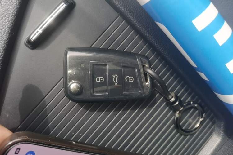 Used Volkswagen Tiguan L 2018 380TSI Automatic All-Wheel Drive Flagship Edition Vehicle Key