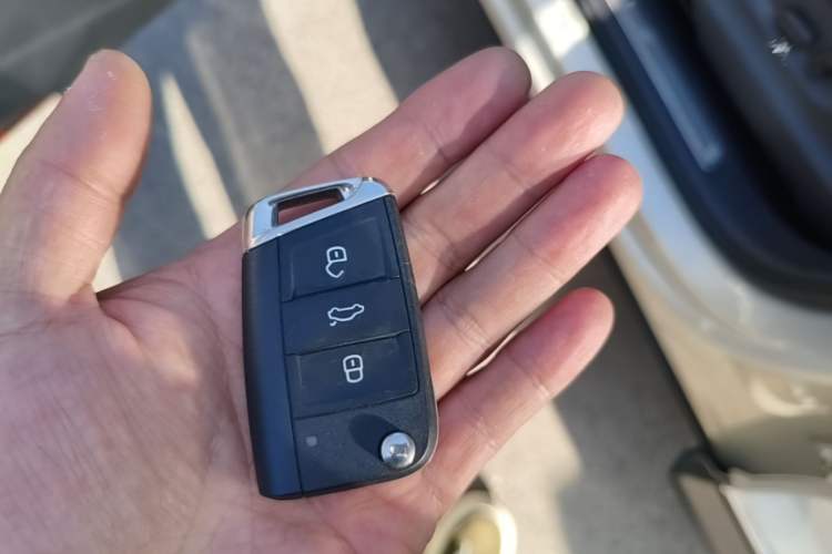 Used Volkswagen Tiguan L 2018 330TSI Automatic Two-Wheel Drive Flagship Edition Vehicle Key