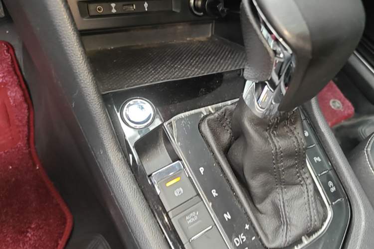 Used Volkswagen Tiguan L 2018 330TSI Automatic Two-Wheel Drive Flagship Edition Vehicle Key