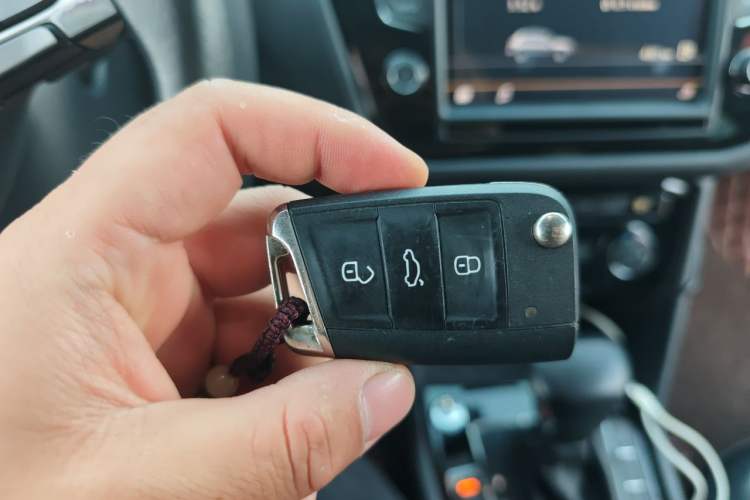 Used Volkswagen Tiguan L 2018 330TSI Automatic Two-Wheel Drive Comfort Edition Vehicle Key