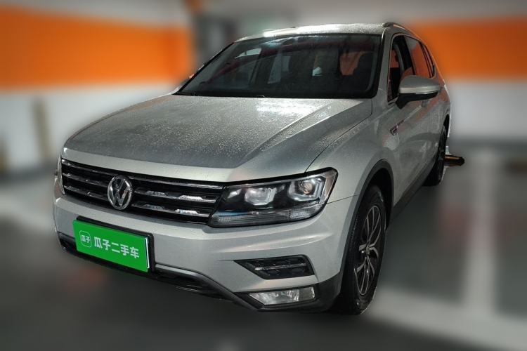 Used Volkswagen Tiguan L 2018 330TSI Automatic Two-Wheel Drive Comfort Edition Guazi used car, China used car export, Used car for sale, Used cars, Cheapest cars for sale