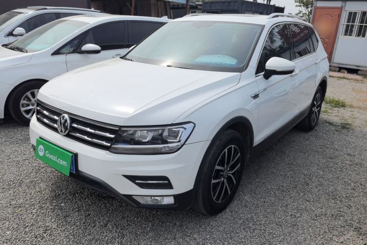 Volkswagen Tiguan L 2018 330TSI Automatic Two-Wheel Drive Luxury Edition مستعملة Guazi used car, China used car export, Used car for sale, Used  cars, Cheapest cars for sale