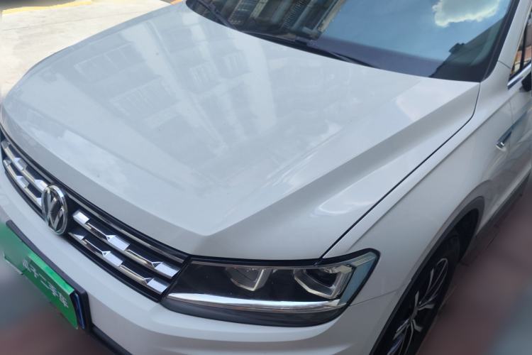 Volkswagen Tiguan L 2018 330TSI Automatic Two-Wheel Drive Luxury Edition usata Guazi used car, China used car export, Used car for sale, Used  cars, Cheapest cars for sale