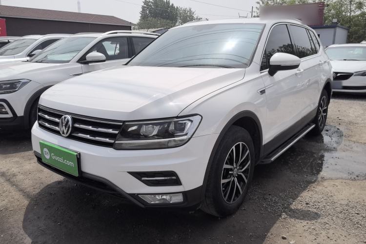 Volkswagen Tiguan L 2018 330TSI Automatic Two-Wheel Drive Luxury Edition usata Guazi used car, China used car export, Used car for sale, Used  cars, Cheapest cars for sale