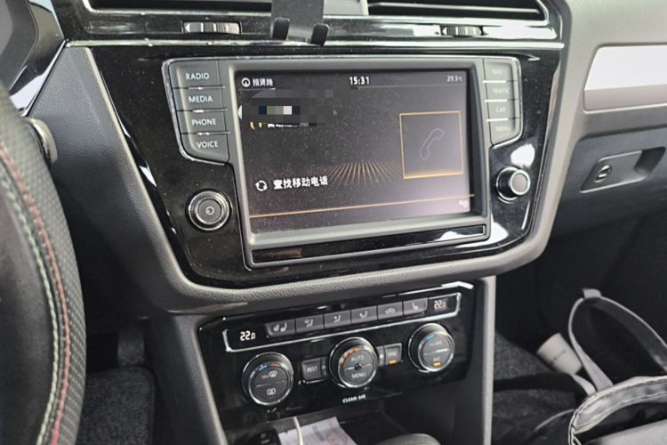Used Volkswagen Tiguan L 2018 380TSI Automatic All-Wheel Drive Luxury Edition Audio And AC Panel