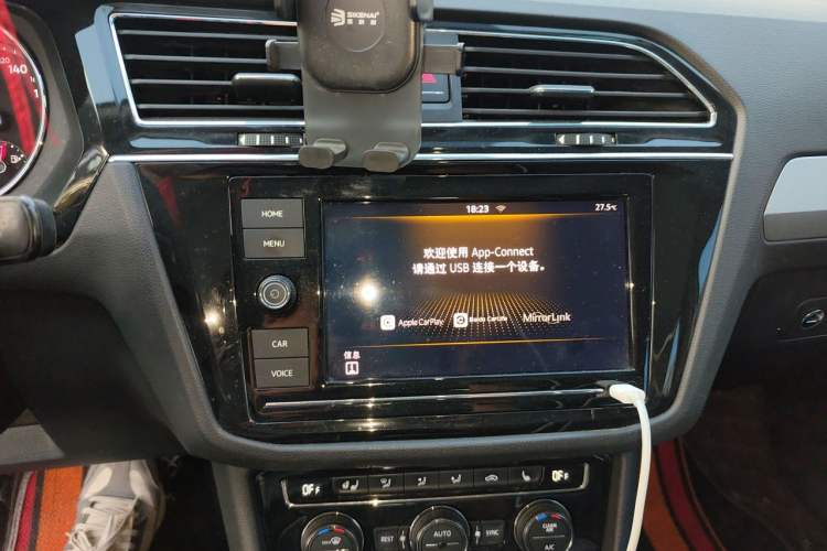 Used Volkswagen Tiguan L 2018 Facelift 330TSI Automatic Two-Wheel Drive Luxury Edition Audio And AC Panel