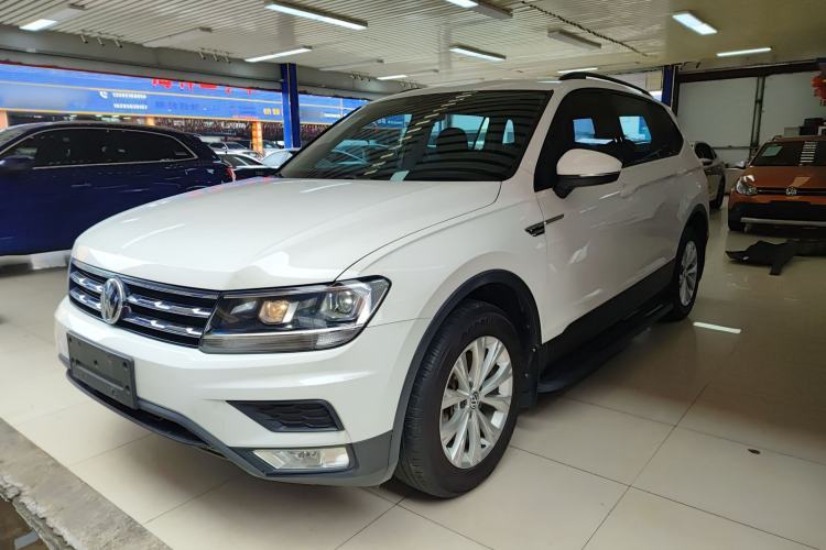 Used Volkswagen Tiguan L 2018 330TSI Automatic Two-Wheel Drive Luxury Edition Guazi used car, China used car export, Used car for sale, Used  cars, Cheapest cars for sale