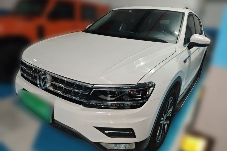 Used Volkswagen Tiguan L 2018 380TSI Automatic All-Wheel Drive Luxury Edition Guazi used car, China used car export, Used car for sale, Used  cars, Cheapest cars for sale