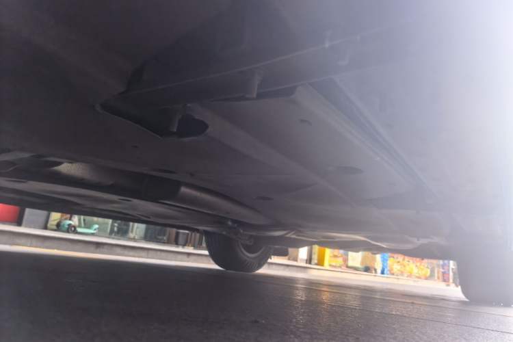 Used Volkswagen Tiguan L 2018 Facelift 330TSI Automatic Two-Wheel Drive Luxury Edition Chassis Front Left