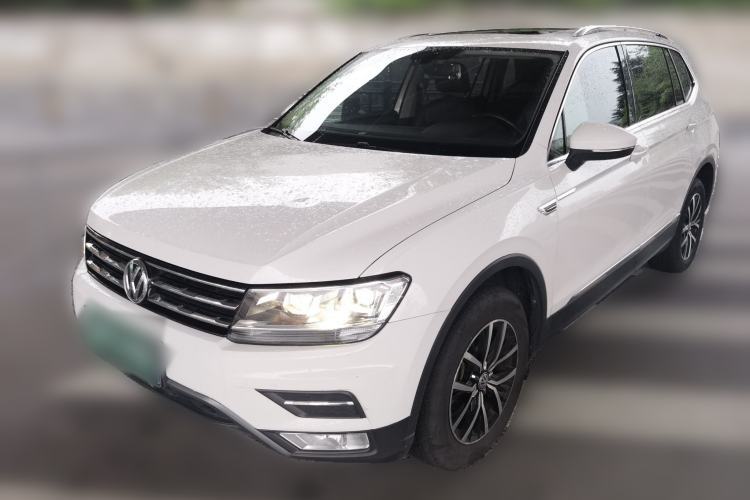 Used Volkswagen Tiguan L 2018 330TSI Automatic Two-Wheel Drive Luxury Edition Guazi used car, China used car export, Used car for sale, Used  cars, Cheapest cars for sale