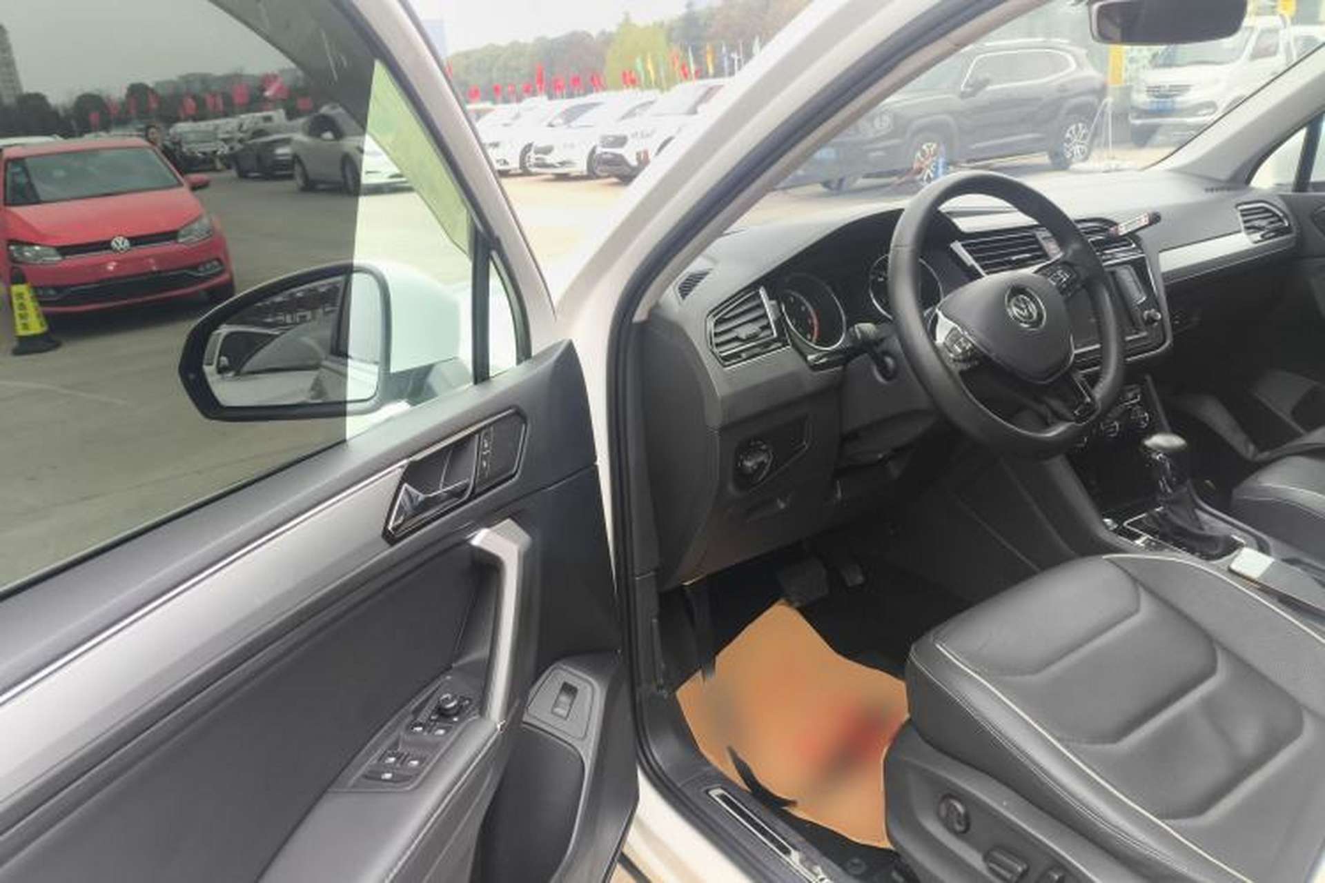 Used Volkswagen Tiguan L 2018 Revised 330TSI Automatic Two-Wheel Drive Flagship Edition Driver Seat