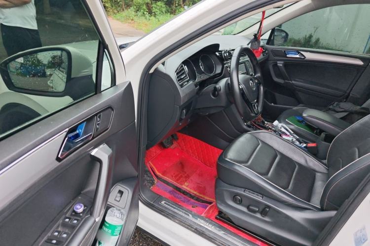 Used Volkswagen Tiguan L 2018 380TSI Automatic All-Wheel Drive Flagship Edition Driver Seat