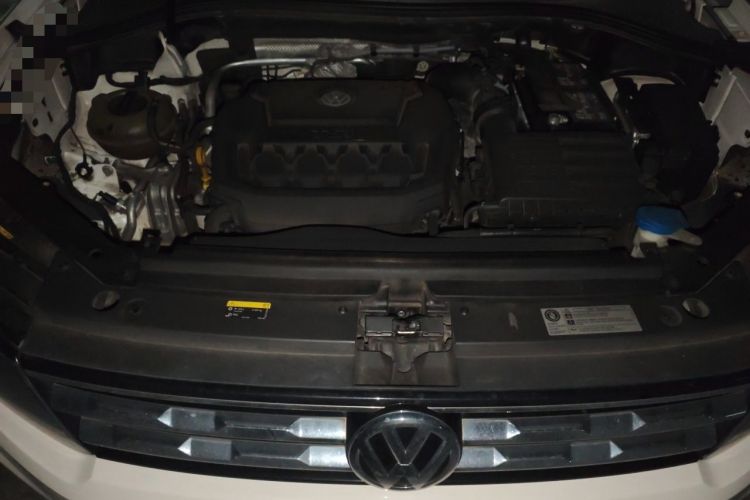 Used Volkswagen Tiguan L 2018 Facelift 330TSI Automatic Two-Wheel Drive Luxury Edition Engine Bay