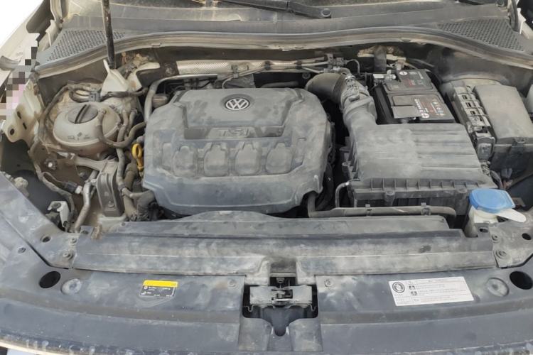 Used Volkswagen Tiguan L 2018 Facelift 330TSI Automatic Two-Wheel Drive Luxury Edition Engine Bay