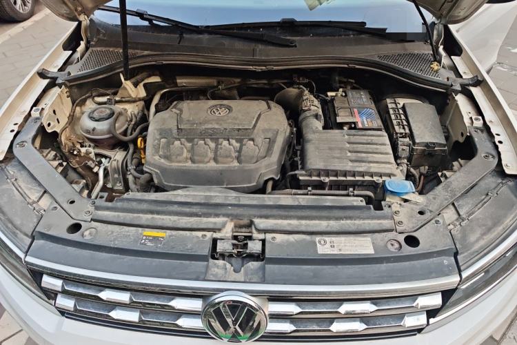 Used Volkswagen Tiguan L 2018 Revised 330TSI Automatic Two-Wheel Drive Flagship Edition Engine Bay