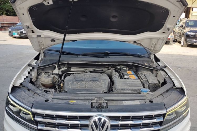 Used Volkswagen Tiguan L 2018 330TSI Automatic Two-Wheel Drive Flagship Edition Engine Bay