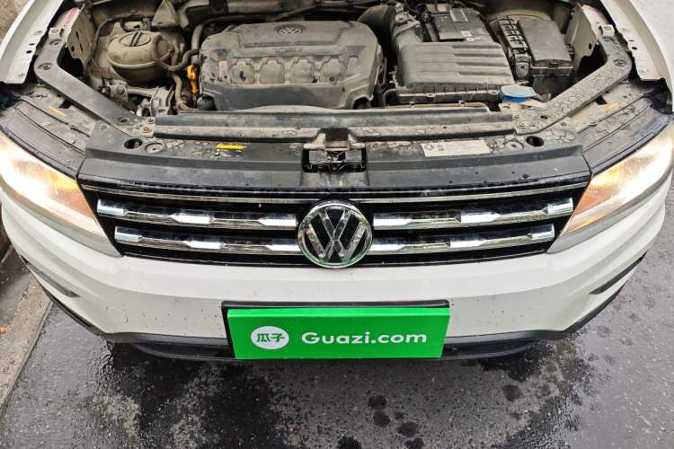 Used Volkswagen Tiguan L 2018 Facelift 330TSI Automatic Two-Wheel Drive Luxury Edition Engine Bay