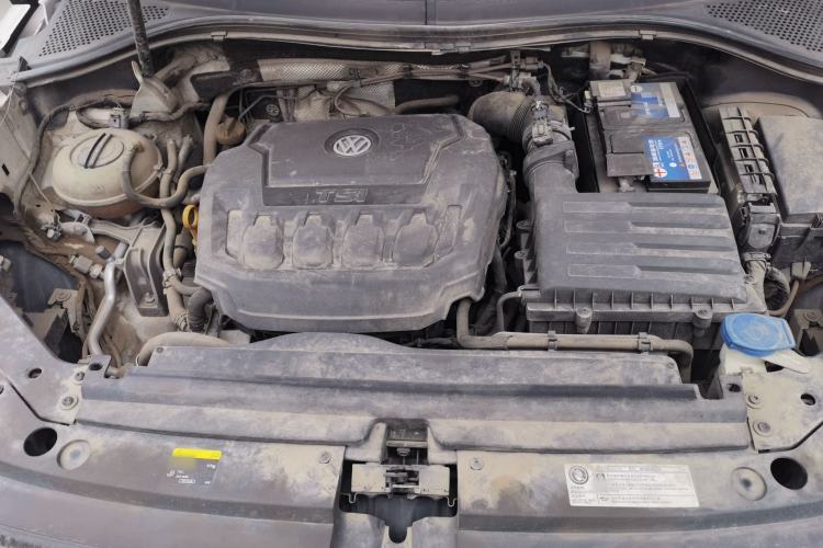 Used Volkswagen Tiguan L 2018 330TSI Automatic Two-Wheel Drive Luxury Edition Engine Bay