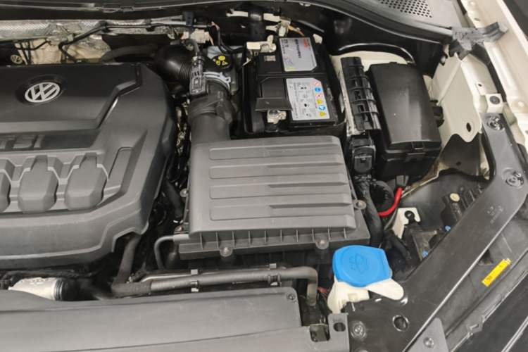Used Volkswagen Tiguan L 2018 Revised Version 330TSI Automatic Two-Wheel Drive Comfort Edition Engine Bay Left