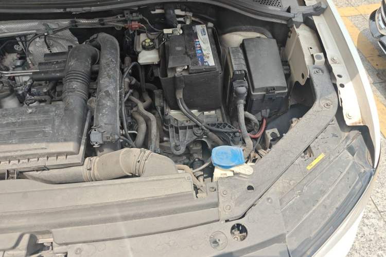 Used Volkswagen Tiguan L 2018 280TSI Automatic Two-Wheel Drive Comfort Edition Engine Bay Left