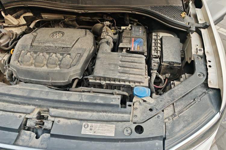 Used Volkswagen Tiguan L 2018 Revised 330TSI Automatic Two-Wheel Drive Flagship Edition Engine Bay Left