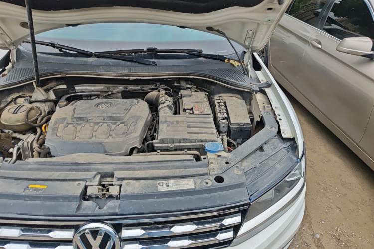 Used Volkswagen Tiguan L 2018 Facelift 330TSI Automatic Two-Wheel Drive Luxury Edition Engine Bay Left