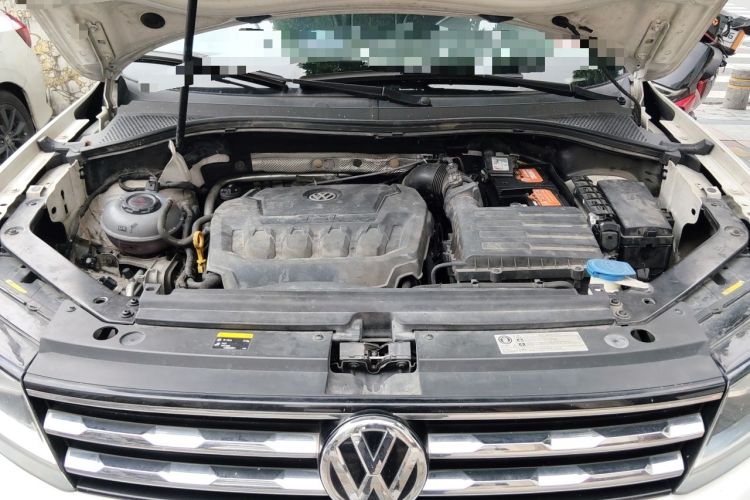 Used Volkswagen Tiguan L 2018 330TSI Automatic Two-Wheel Drive Comfort Edition Engine Bay