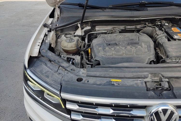 Used Volkswagen Tiguan L 2018 330TSI Automatic Two-Wheel Drive Flagship Edition Engine Bay Right