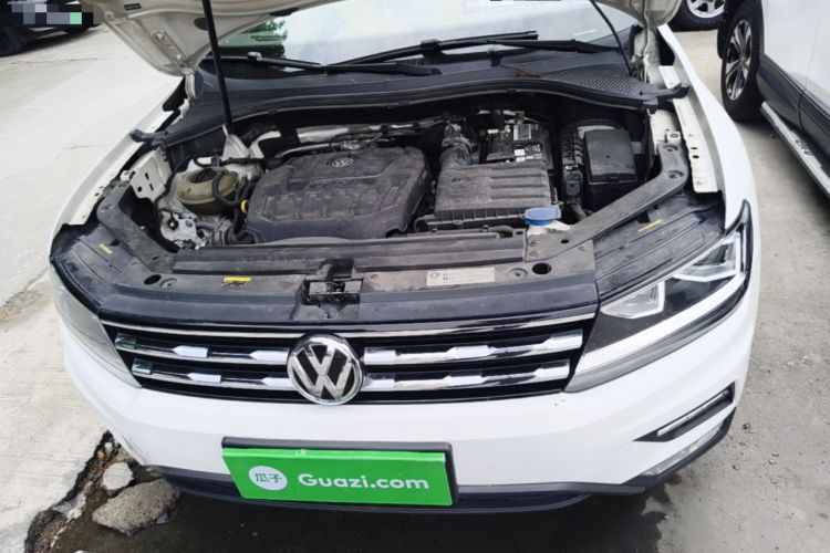 Used Volkswagen Tiguan L 2018 Facelift 330TSI Automatic Two-Wheel Drive Luxury Edition Engine Bay