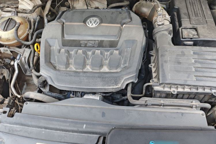 Used Volkswagen Tiguan L 2018 330TSI Automatic Two-Wheel Drive Comfort Edition Engine Bay