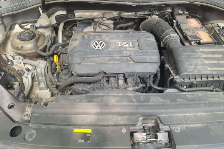Used Volkswagen Tiguan L 2018 380TSI Automatic All-Wheel Drive Flagship Edition Engine Bay