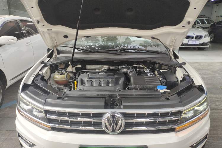 Used Volkswagen Tiguan L 2018 330TSI Automatic Two-Wheel Drive Flagship Edition Engine Bay