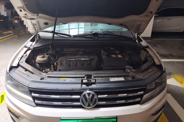 Used Volkswagen Tiguan L 2018 330TSI Automatic Two-Wheel Drive Comfort Edition Engine Bay