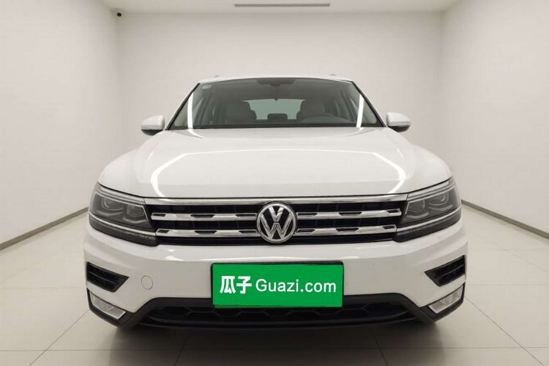 Used Volkswagen Tiguan L 2018 380TSI Automatic All-Wheel Drive Luxury Edition Exterior 1