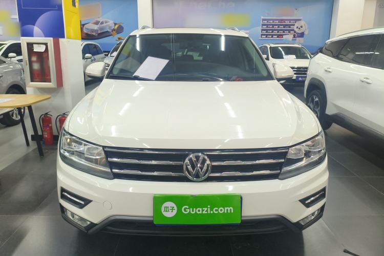 Used Volkswagen Tiguan L 2018 Facelift 330TSI Automatic Two-Wheel Drive Luxury Edition Exterior 1