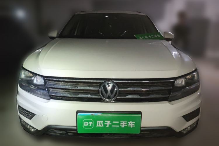Used Volkswagen Tiguan L 2018 330TSI Automatic Two-Wheel Drive Luxury Edition Exterior 1