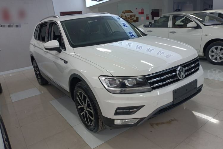Used Volkswagen Tiguan L 2018 330TSI Automatic Two-Wheel Drive Luxury Edition Exterior 1